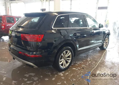 2017 Audi Q7 3.0T Premium из США, поврежденный, VIN WA1LAAF7XHD030609